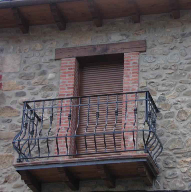 Casa Rural La Altanera Barniedo de la Reina Екстер'єр фото