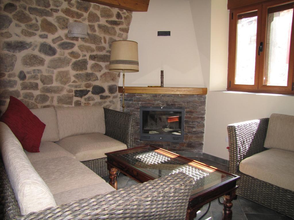 Casa Rural La Altanera Barniedo de la Reina Екстер'єр фото