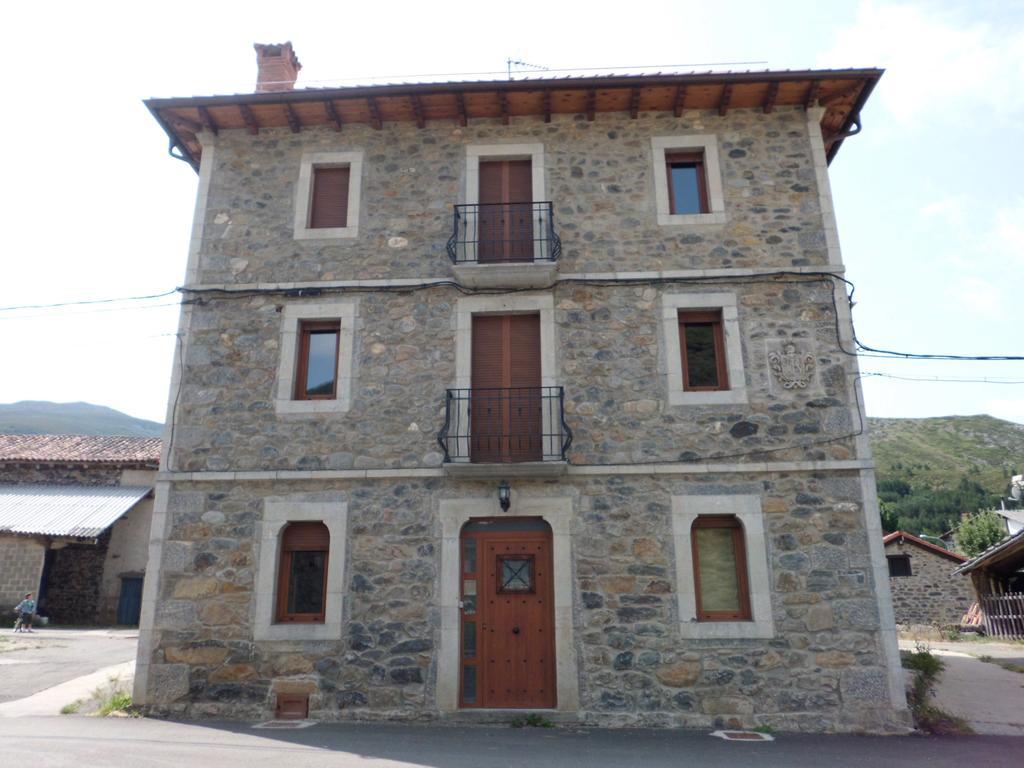 Casa Rural La Altanera Barniedo de la Reina Екстер'єр фото