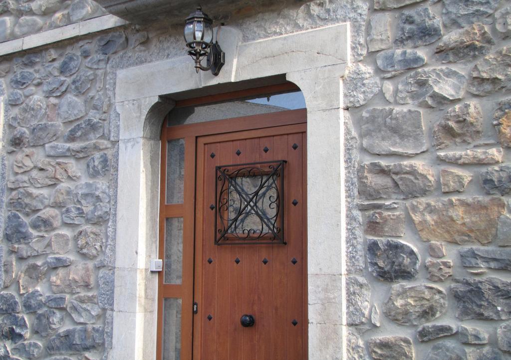 Casa Rural La Altanera Barniedo de la Reina Екстер'єр фото